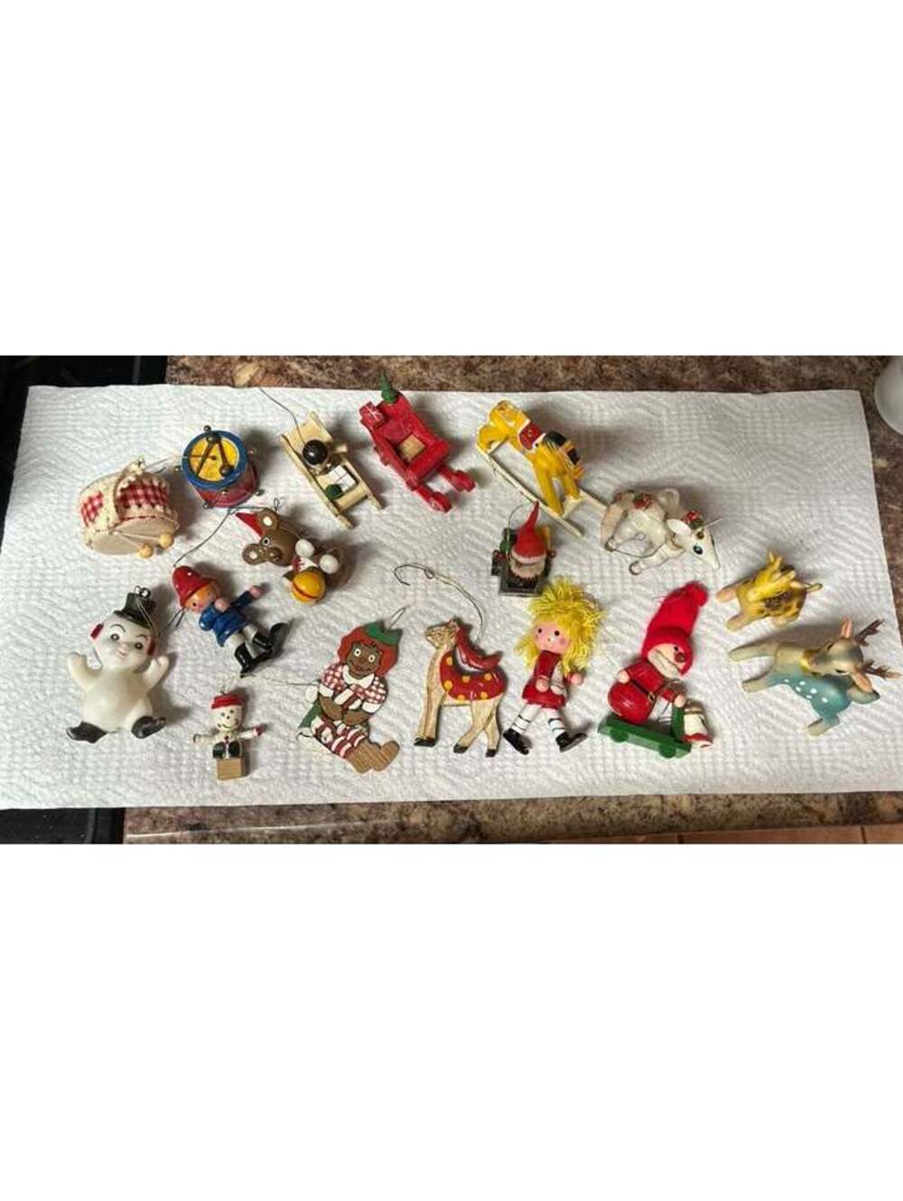 Vintage Xmas Ornaments Mix Lot Japan/Taiwan Santa Reindeer Wood Plastic 60s&70s